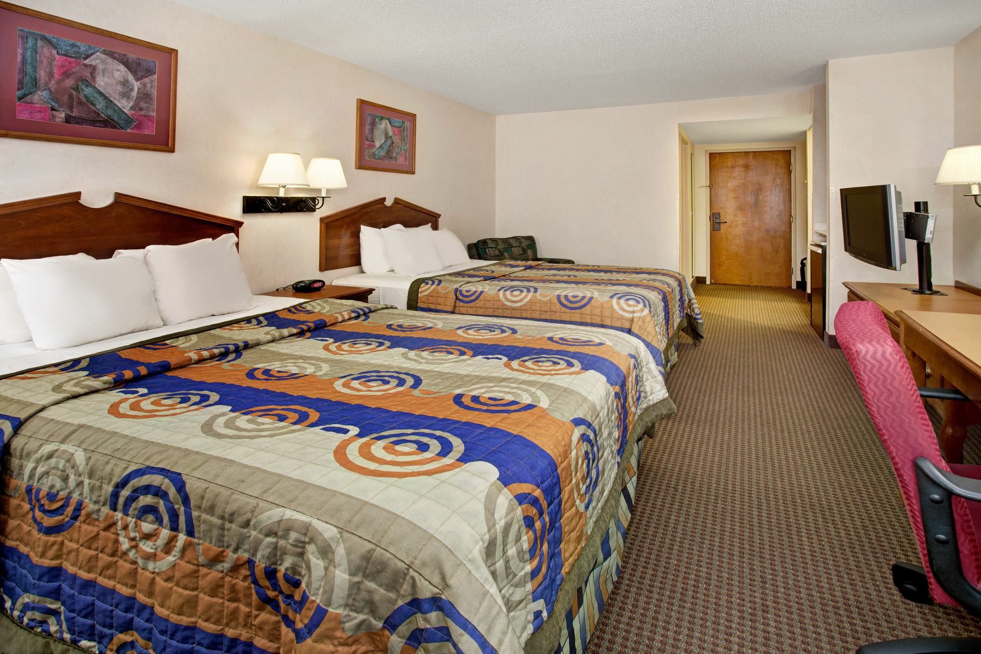 Days Inn & Suites By Wyndham Denver International Airport Екстериор снимка